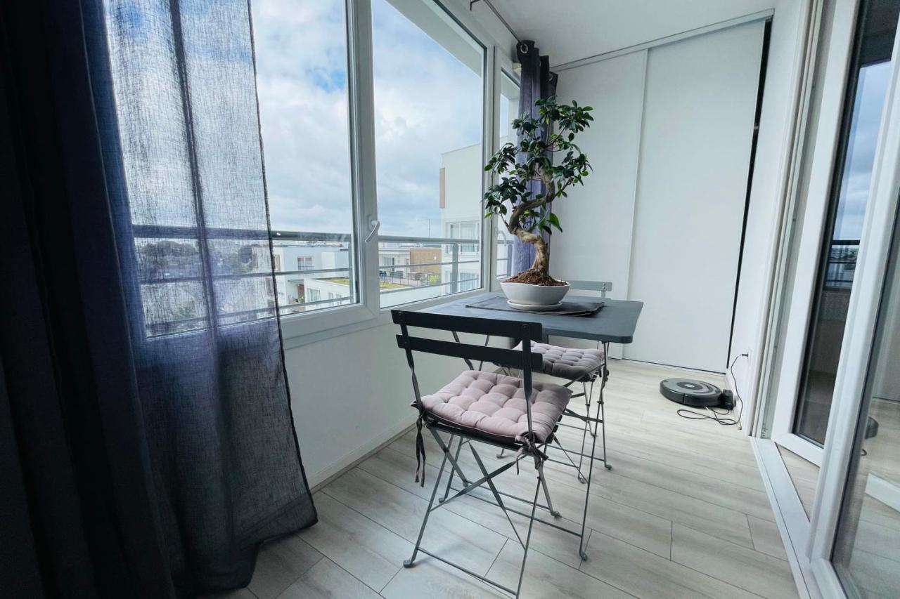 Bright Apartment In A New Building With Garage Tours Exterior foto